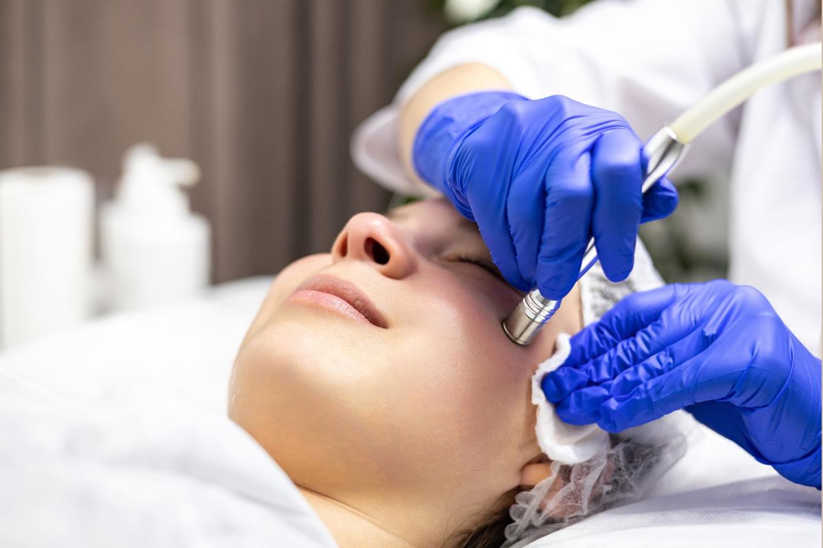 Bioestimulación y Luminosidad Facial Miraflores